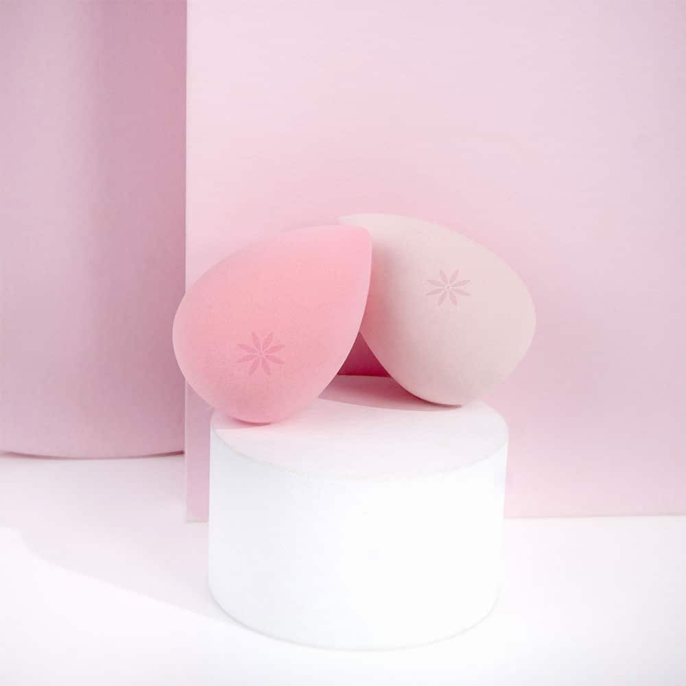 Brushworks Complexion Sponge Duo - image 4
