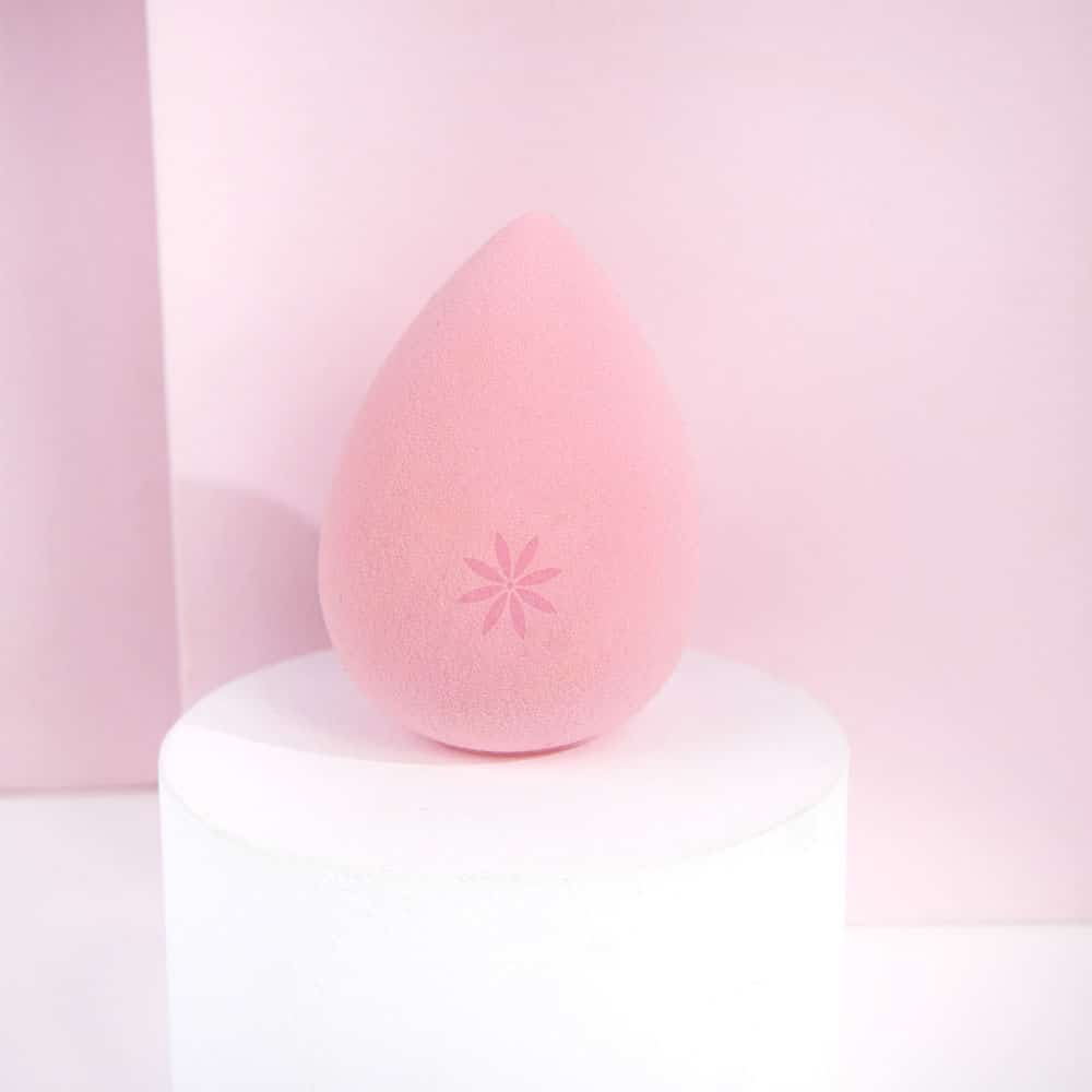 Brushworks Complexion Sponge Duo - image 5