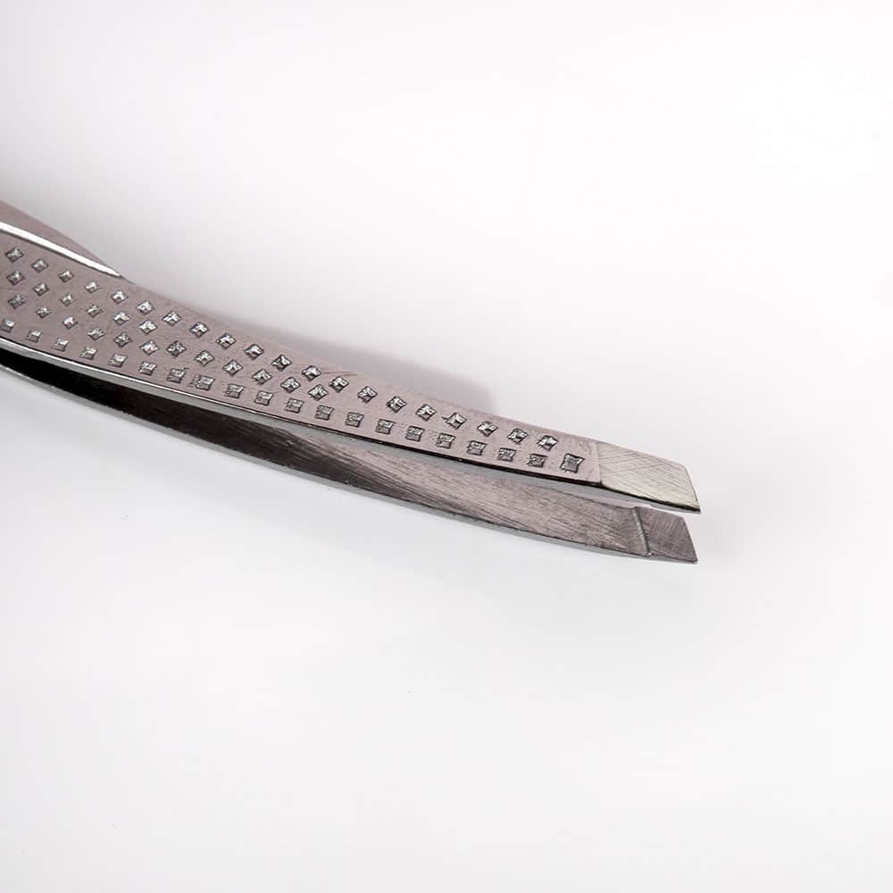 Brushworks Traditional Tweezers - image 3