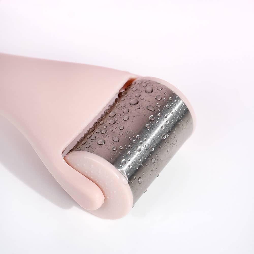 Brushworks Ice Roller - image 4