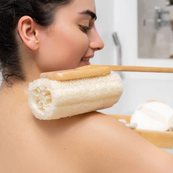 So Eco Flat Loofah with Wooden Handle — alternate view