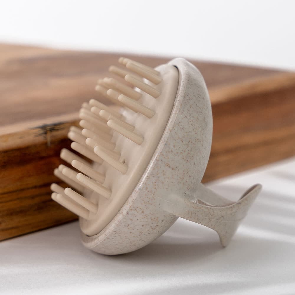scalp massaging brush