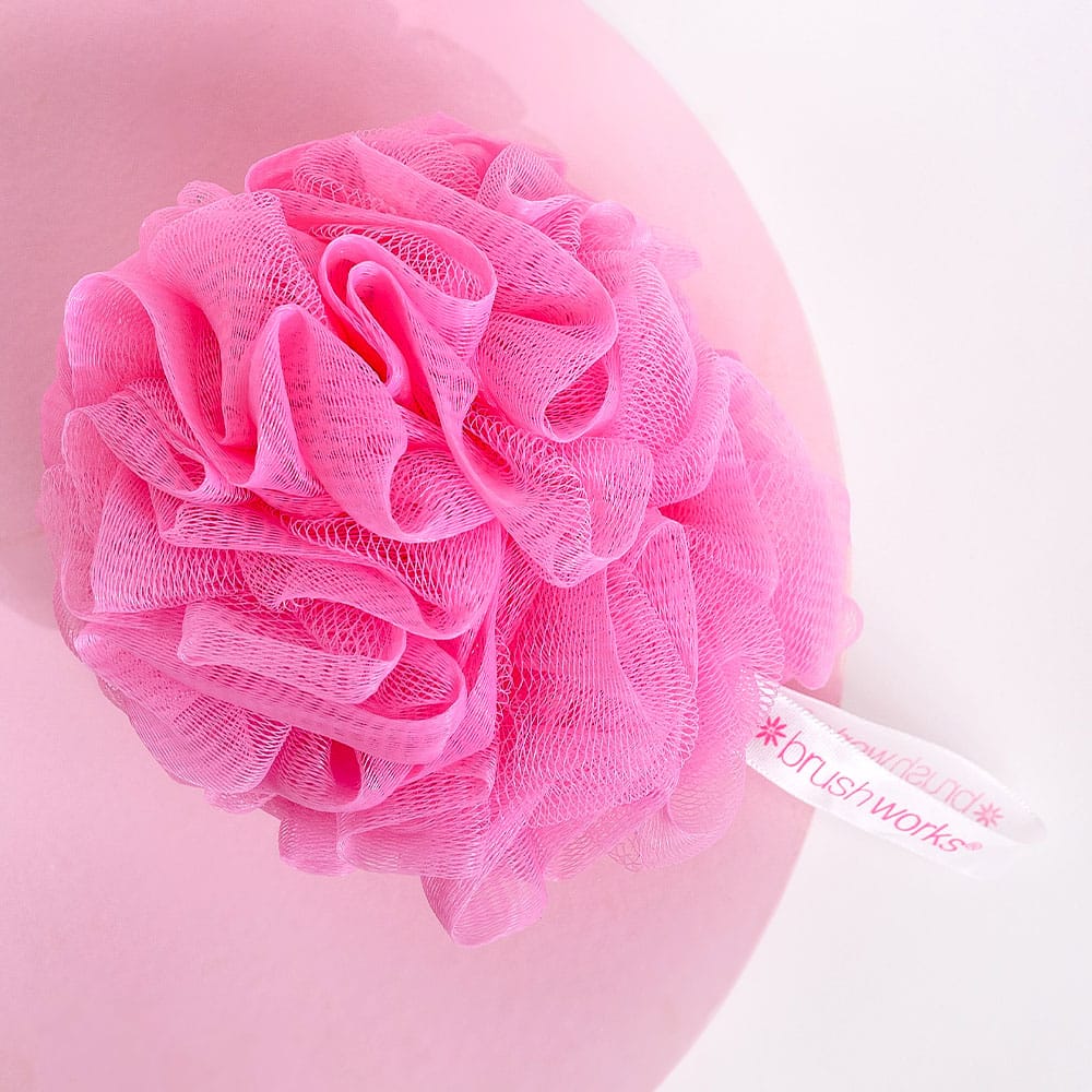 Brushworks Bath & Shower Pouf – 70g - image 3