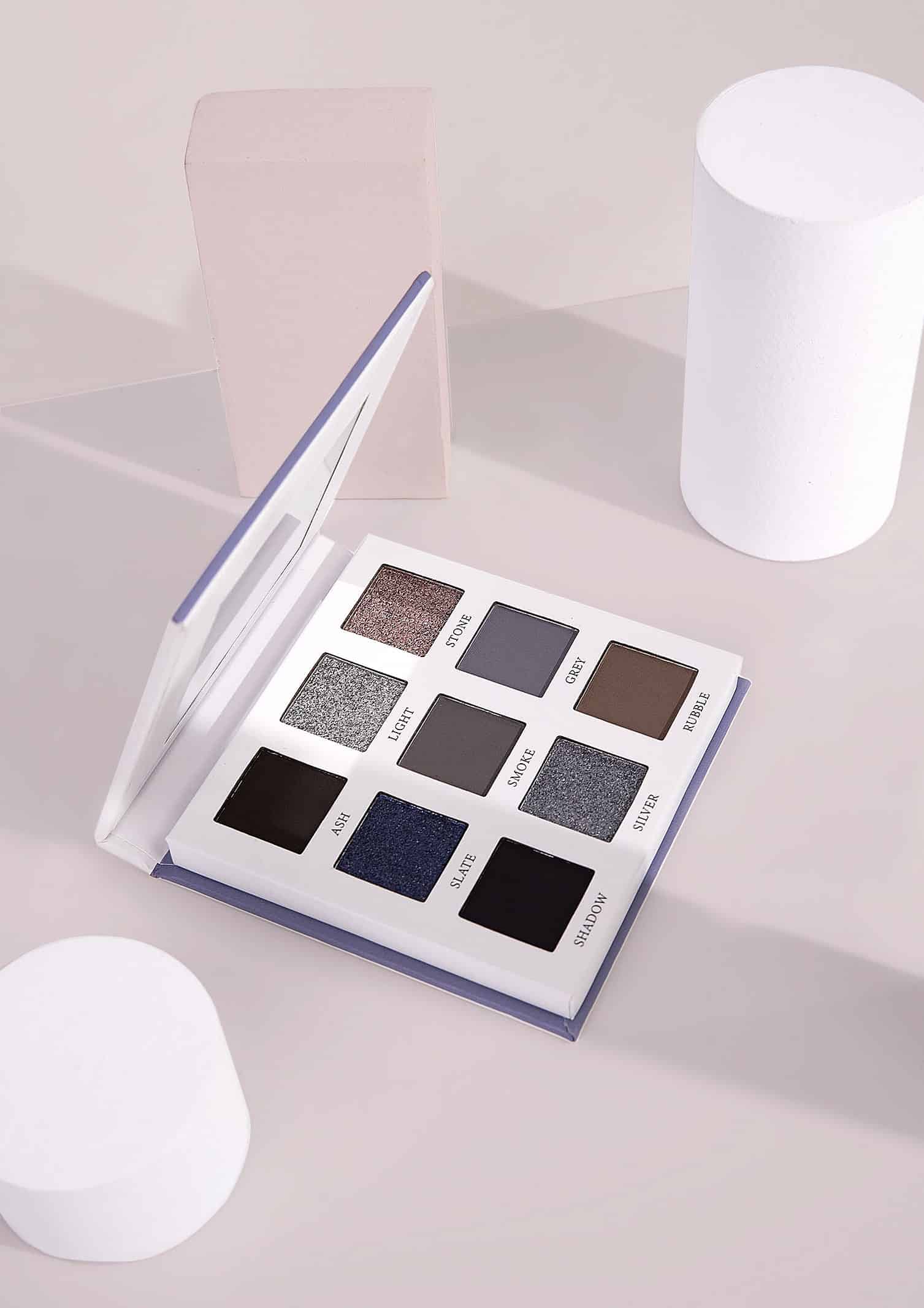 Eye Candy Eyeshadow Palette Smoke & Shadow OOP ()