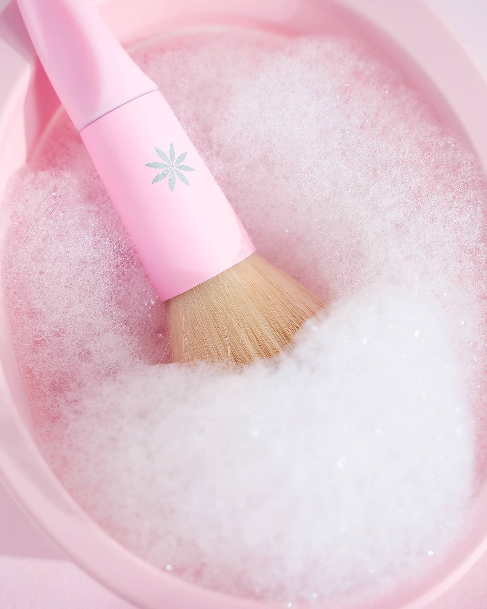 Brushworks Silicone Makeup Brush Cleaning Bowl