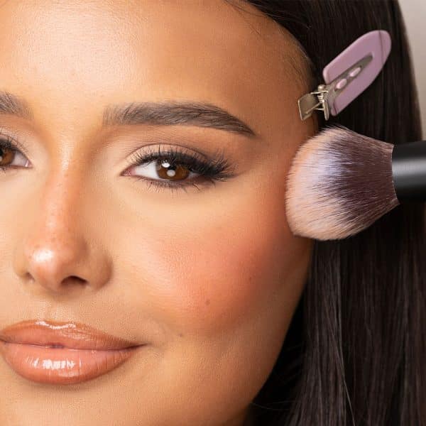 Brushworks No. 10 Bronzer Brush — alternate view