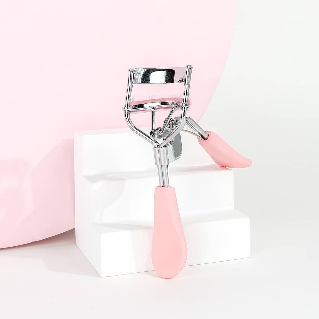 Brushworks Beauty Tools For Your Skincare Routine content block image