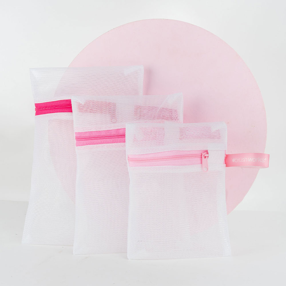 Brushworks Beauty Wash Bag Set – 3 Pack - image 3