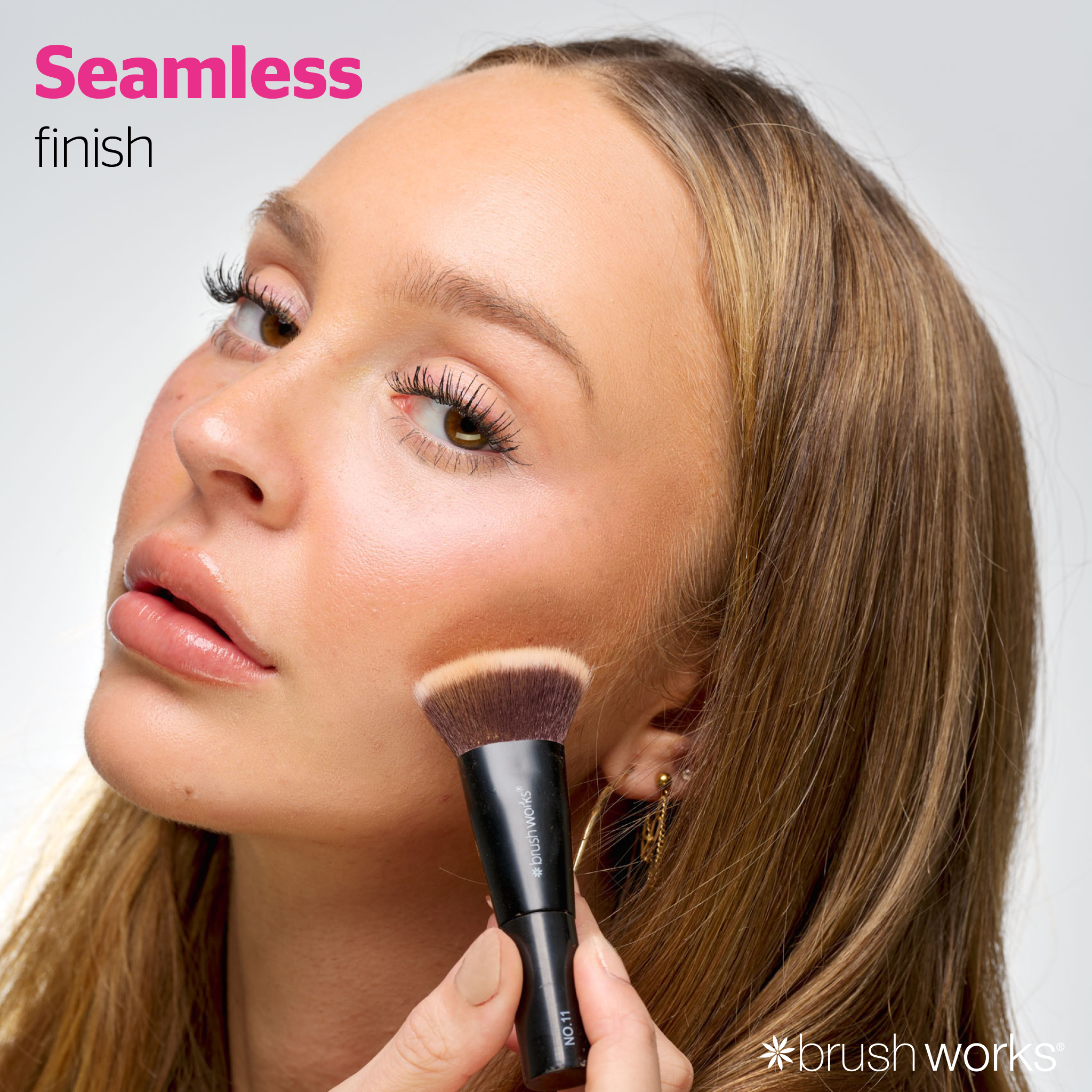 Brushworks On The Move Makeup Minis - image 3