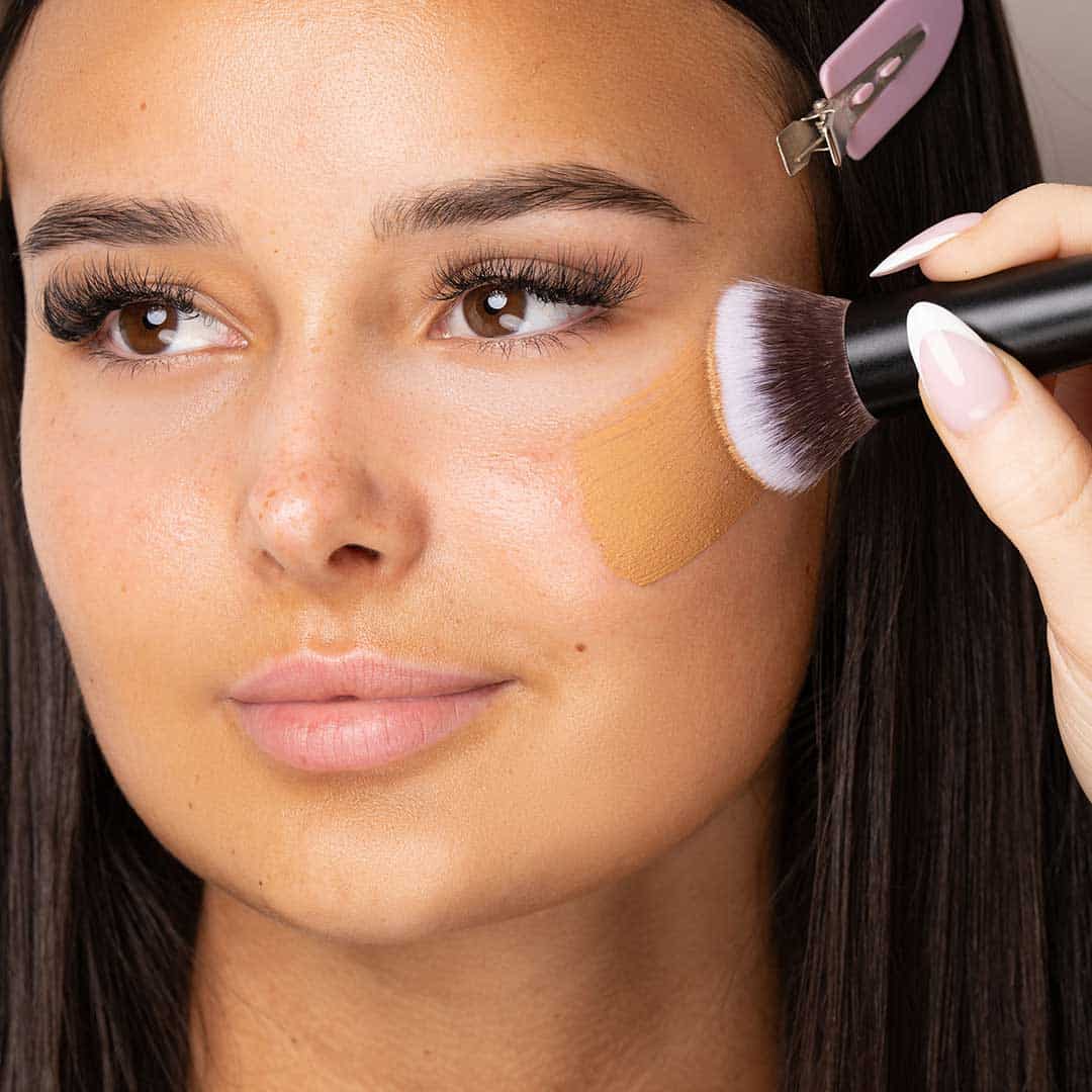 What Makes A Great Foundation Brush?
