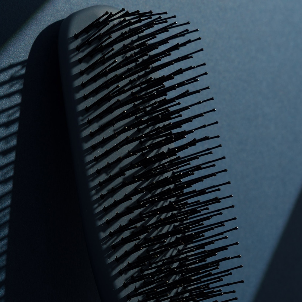 Aristocrat Travel Scalp & Hair Brush - image 4