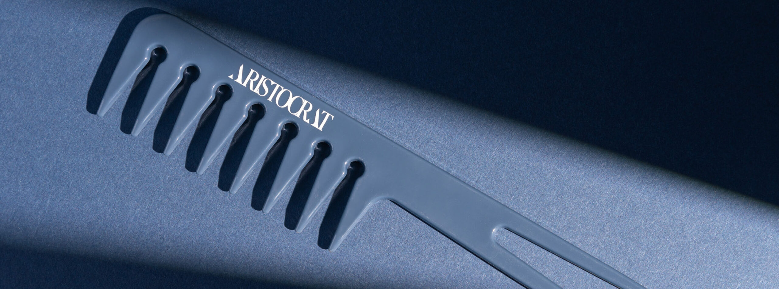 What Comb Should Men Use for Their Hair Type?